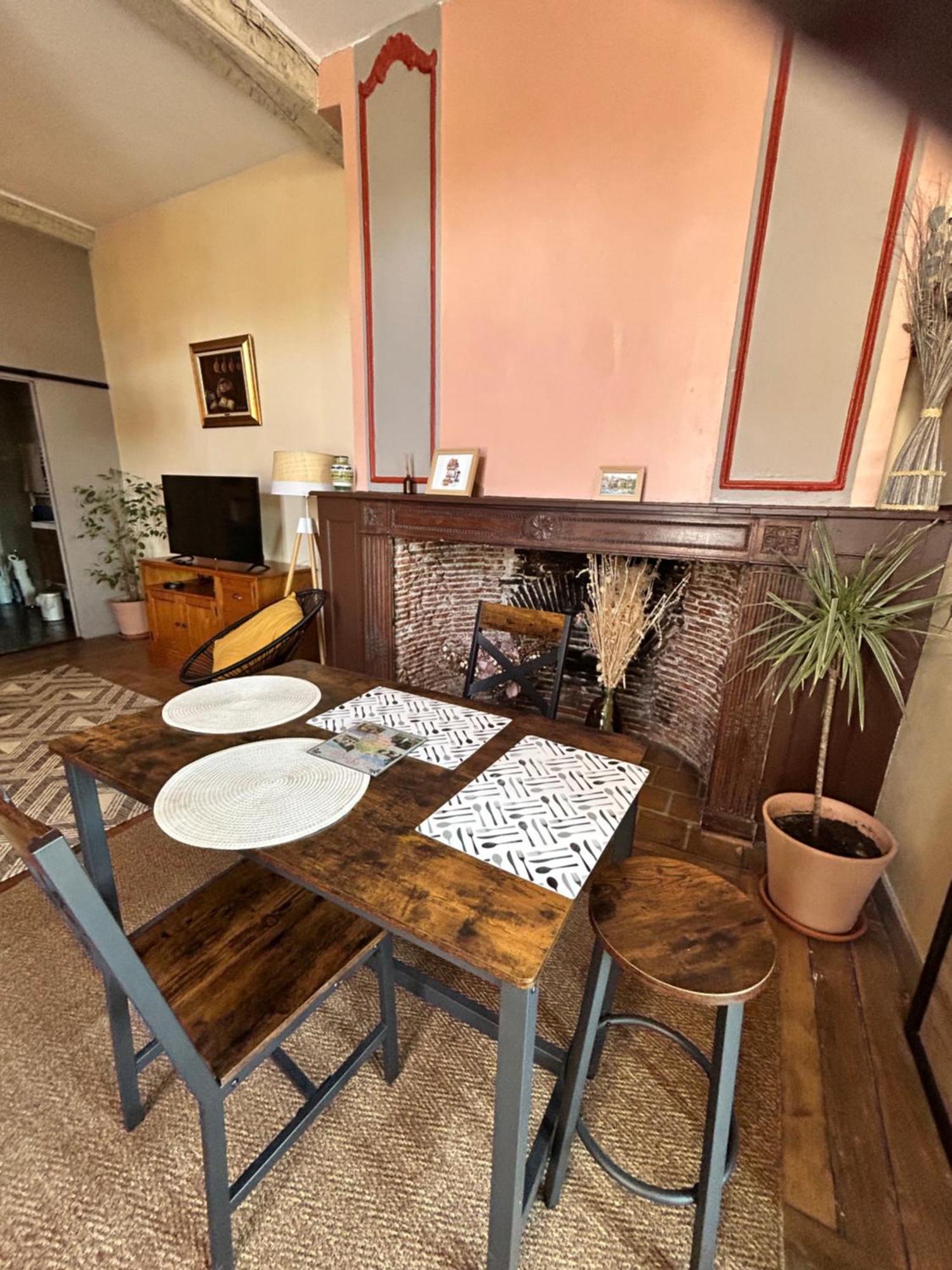 Maison De Lur Périgueux المظهر الخارجي الصورة